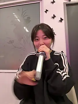 LXR77887 online show from February 24, 2026, 9:07 am