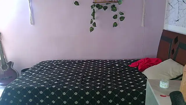 juaaanaaa online show from March 4, 2026, 3:29 pm