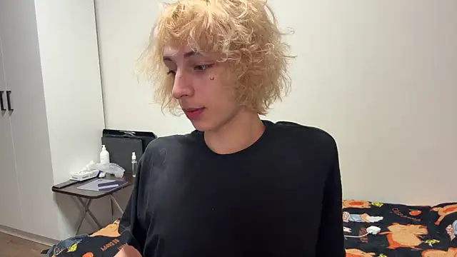 Fred bucks online show from April 3, 2026, 5:11 pm