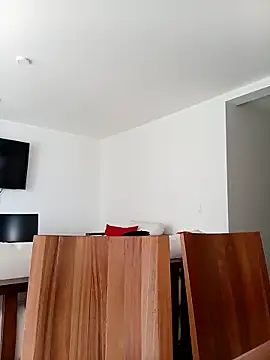 tania-latin online show from February 24, 2026, 3:43 pm