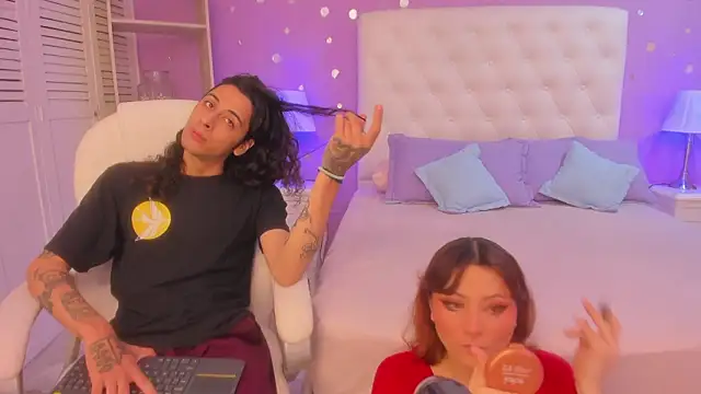 Snapshot of Goldentemptation_ chatting on February 28, 2026, 7:48 pm Goldentemptation online show from February 28, 2026, 7:48 pm