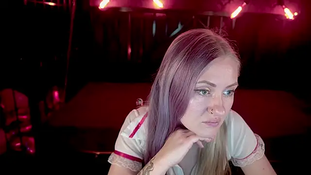 DramaQuenns online show from March 11, 2026, 6:52 am