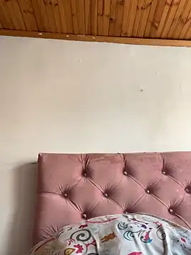 Snapshot of JulietaRiios chatting on February 12, 2026, 6:58 pm JulietaRiios online show from February 12, 2026, 6:58 pm