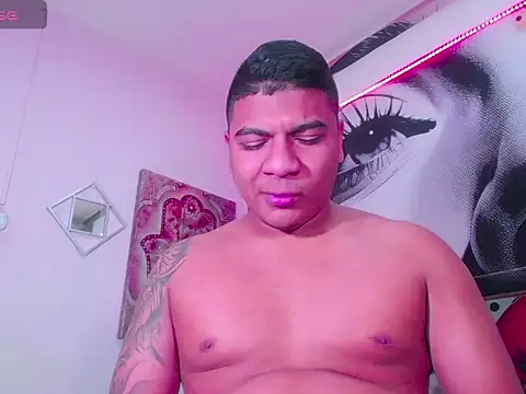 Snapshot of BradKamil chatting on February 13, 2026, 3:02 am BradKamil online show from February 13, 2026, 3:02 am