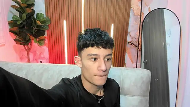 Patrick Howland  online show from February 14, 2026, 3:36 am