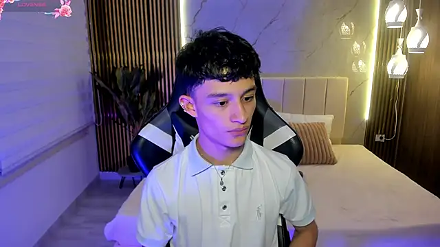 Patrick Howland  online show from February 15, 2026, 3:25 am