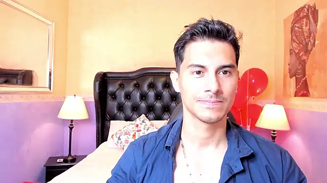 Snapshot of Mike_Conors chatting on February 18, 2026, 1:56 am Mike Conors online show from February 18, 2026, 1:56 am