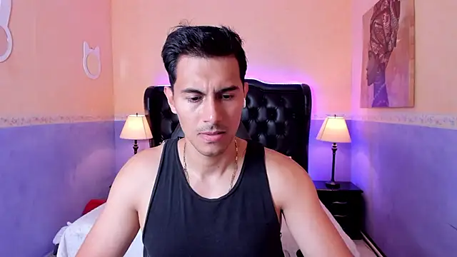 Snapshot of Mike_Conors chatting on February 25, 2026, 1:37 am Mike Conors online show from February 25, 2026, 1:37 am