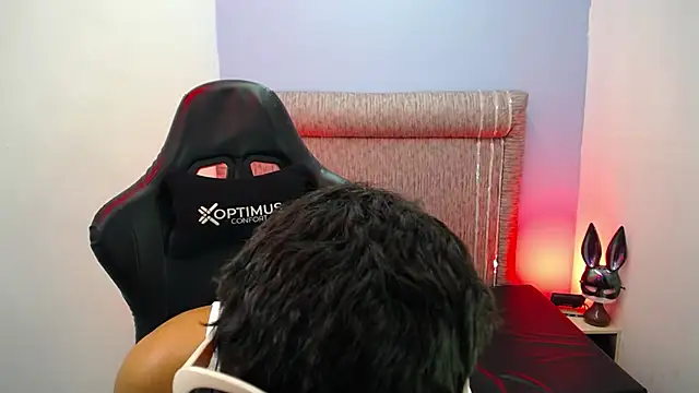 Snapshot of The_twinks_ chatting on February 19, 2026, 3:46 am The twinks online show from February 19, 2026, 3:46 am