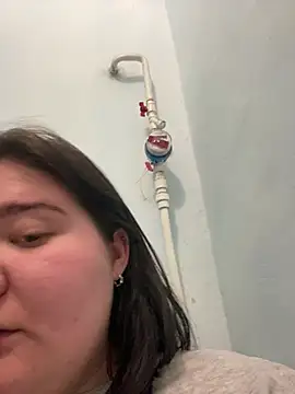 Snapshot of AngelKiras chatting on February 5, 2026, 5:56 am AngelKiras online show from February 5, 2026, 5:56 am