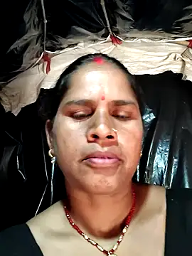 Snapshot of Hot_kiran4 chatting on February 15, 2026, 6:43 am Hot kiran4 online show from February 15, 2026, 6:43 am