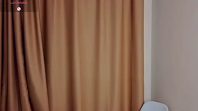 SupakuChan online show from February 13, 2026, 7:43 pm