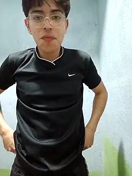 FAVOJS online show from April 25, 2026, 5:32 am