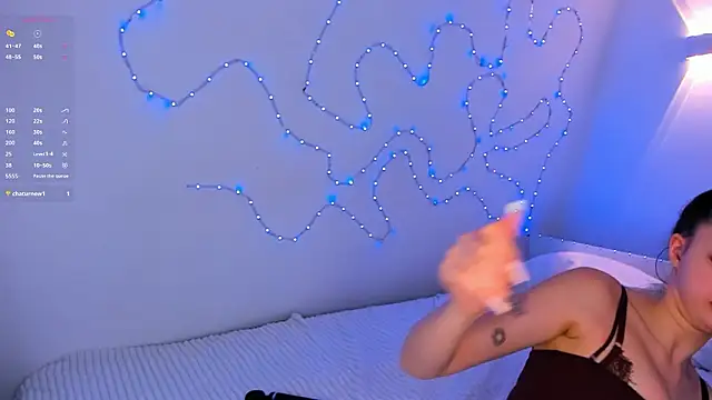 JennySilk online show from February 12, 2026, 9:26 am