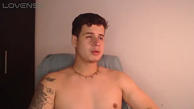 Snapshot of BjornSteel chatting on April 21, 2026, 3:57 am BjornSteel online show from April 21, 2026, 3:57 am