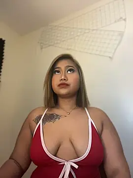 Snapshot of vien_pussy69 chatting on July 3, 2026, 3:40 pm vien pussy69 online show from July 3, 2026, 3:40 pm
