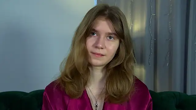 MilaMaelis online show from April 11, 2026, 6:29 am