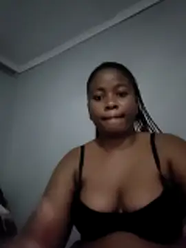 Snapshot of TantilizingDivah chatting on May 29, 2026, 8:07 pm TantilizingDivah online show from May 29, 2026, 8:07 pm