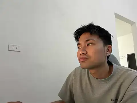 asianvietboy09 online show from April 7, 2026, 2:50 pm