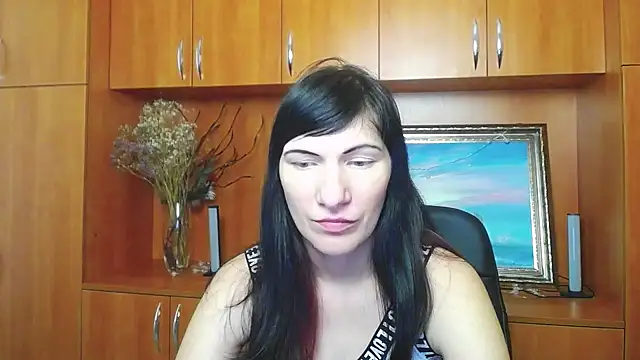 Snapshot of Rosalinda_ro chatting on February 26, 2026, 2:27 pm Rosalinda ro online show from February 26, 2026, 2:27 pm