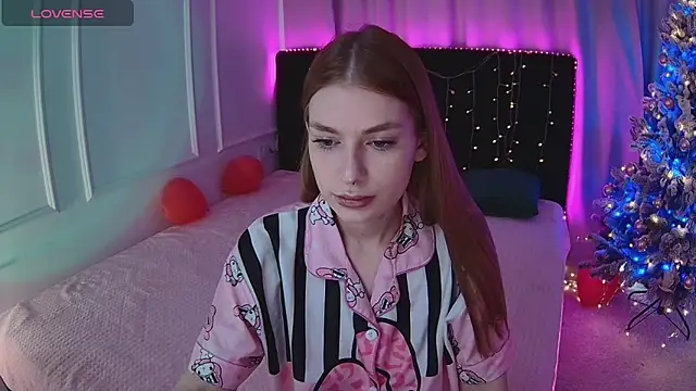 Alisa Wood online show from February 19, 2026, 3:19 pm