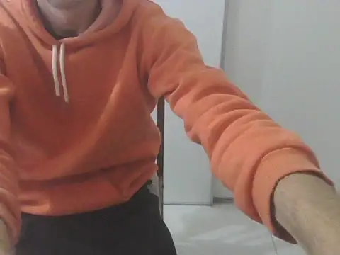 willyhot hot online show from April 6, 2026, 1:01 pm