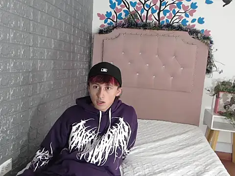 Snapshot of Damian20261 chatting on February 17, 2026, 5:08 pm Damian20261 online show from February 17, 2026, 5:08 pm