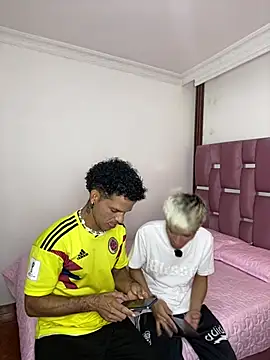 Snapshot of MaxyRyan chatting on April 11, 2026, 11:58 am MaxyRyan online show from April 11, 2026, 11:58 am