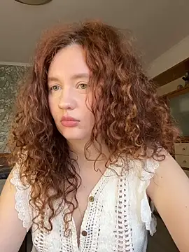 Snapshot of Anna__Desire chatting on February 8, 2026, 6:50 am Anna Desire online show from February 8, 2026, 6:50 am