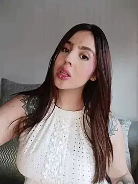 Im Anto online show from April 5, 2026, 7:55 pm