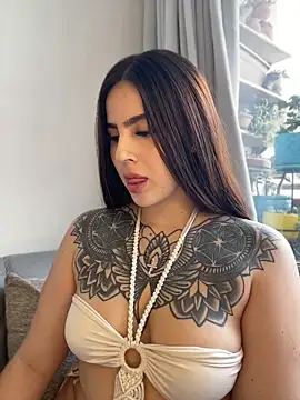 Im Anto online show from April 21, 2026, 9:28 pm