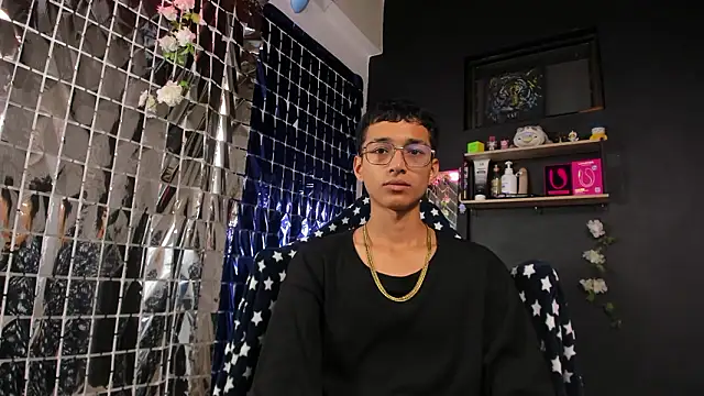 Snapshot of _Josh_Moon_ chatting on February 16, 2026, 6:37 pm Josh Moon online show from February 16, 2026, 6:37 pm