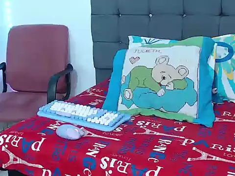 Snapshot of latin_riahnna_jp chatting on February 23, 2026, 12:02 pm latin riahnna jp online show from February 23, 2026, 12:02 pm