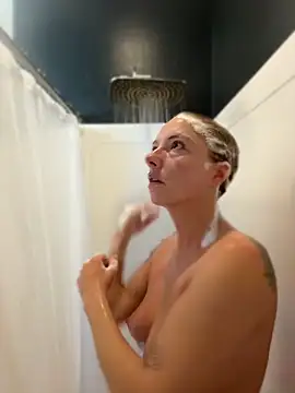 mooviebaby online show from April 7, 2026, 5:24 pm