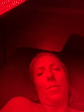 mooviebaby online show from April 13, 2026, 7:08 pm