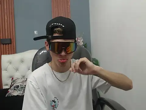 Asher costa online show from March 7, 2026, 10:29 pm