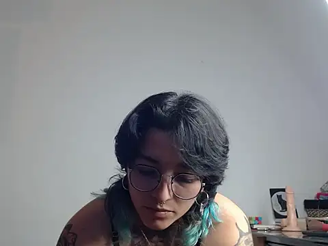 Snapshot of Ivyravens chatting on February 28, 2026, 12:00 am Ivyravens online show from February 28, 2026, 12:00 am