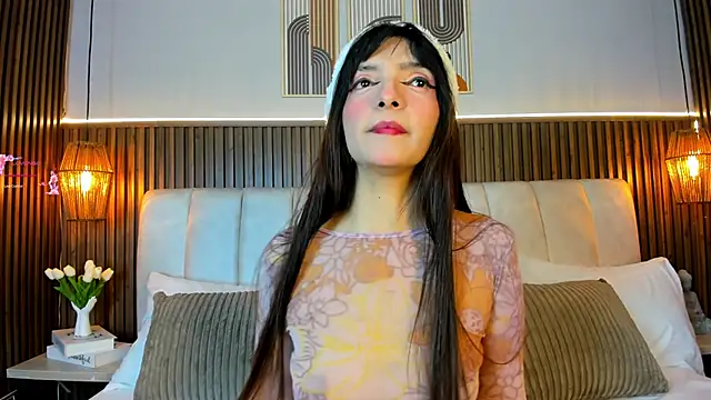 LisaLain online show from April 11, 2026, 11:58 am