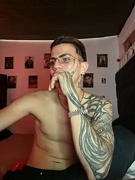 paul-mendezx online show from April 18, 2026, 7:07 pm