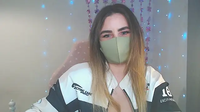 Avelina1 online show from May 20, 2026, 9:37 am