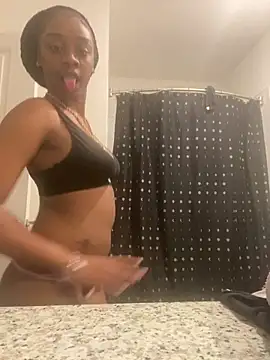 Snapshot of prettybrown9 chatting on February 19, 2026, 2:51 am prettybrown9 online show from February 19, 2026, 2:51 am