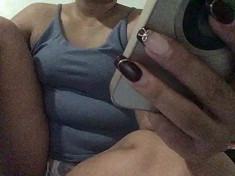 Snapshot of lady_candy85 chatting on February 11, 2026, 7:19 pm lady candy85 online show from February 11, 2026, 7:19 pm