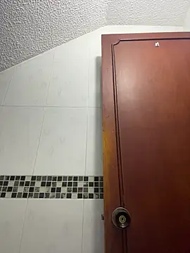 Snapshot of Ximena_firee chatting on February 17, 2026, 11:29 am Ximena firee online show from February 17, 2026, 11:29 am