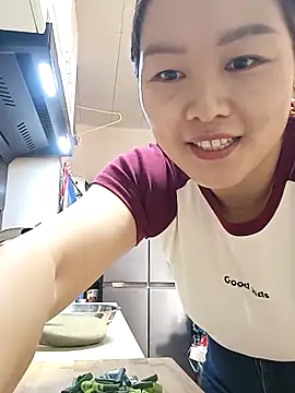 Snapshot of Jennie_dogy chatting on March 27, 2026, 12:38 am Jennie dogy online show from March 27, 2026, 12:38 am