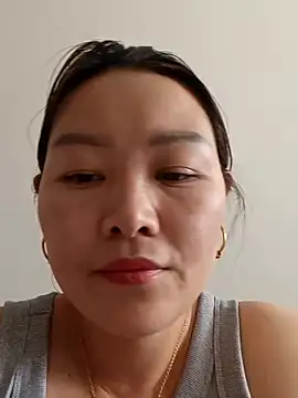 Snapshot of Jennie_dogy chatting on April 6, 2026, 2:31 am Jennie dogy online show from April 6, 2026, 2:31 am