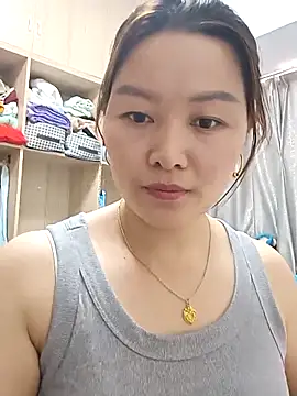 Snapshot of Jennie_dogy chatting on April 6, 2026, 4:46 am Jennie dogy online show from April 6, 2026, 4:46 am