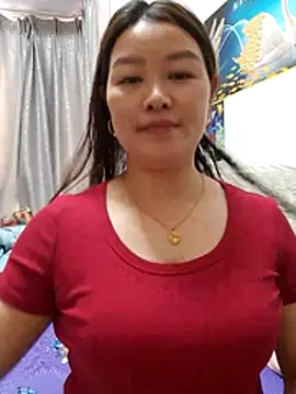 Snapshot of Jennie_dogy chatting on April 24, 2026, 2:03 am Jennie dogy online show from April 24, 2026, 2:03 am