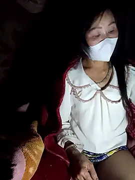 witch-xx online show from March 17, 2026, 1:14 pm