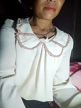 witch-xx online show from July 10, 2026, 1:36 pm