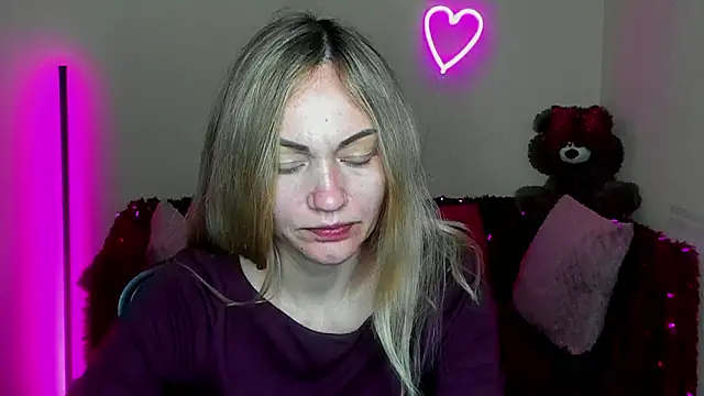 BlondMikey22 online show from March 26, 2026, 6:35 pm